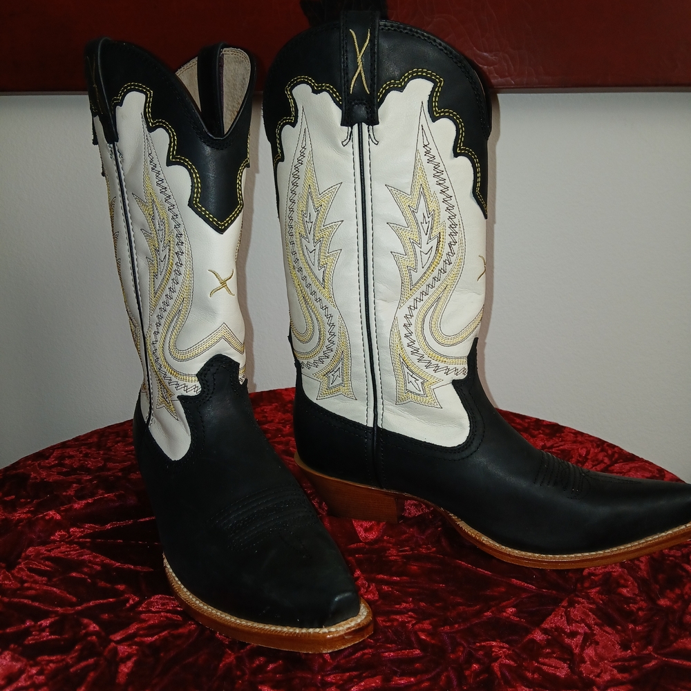 Twisted X Black and White Heeled Boots